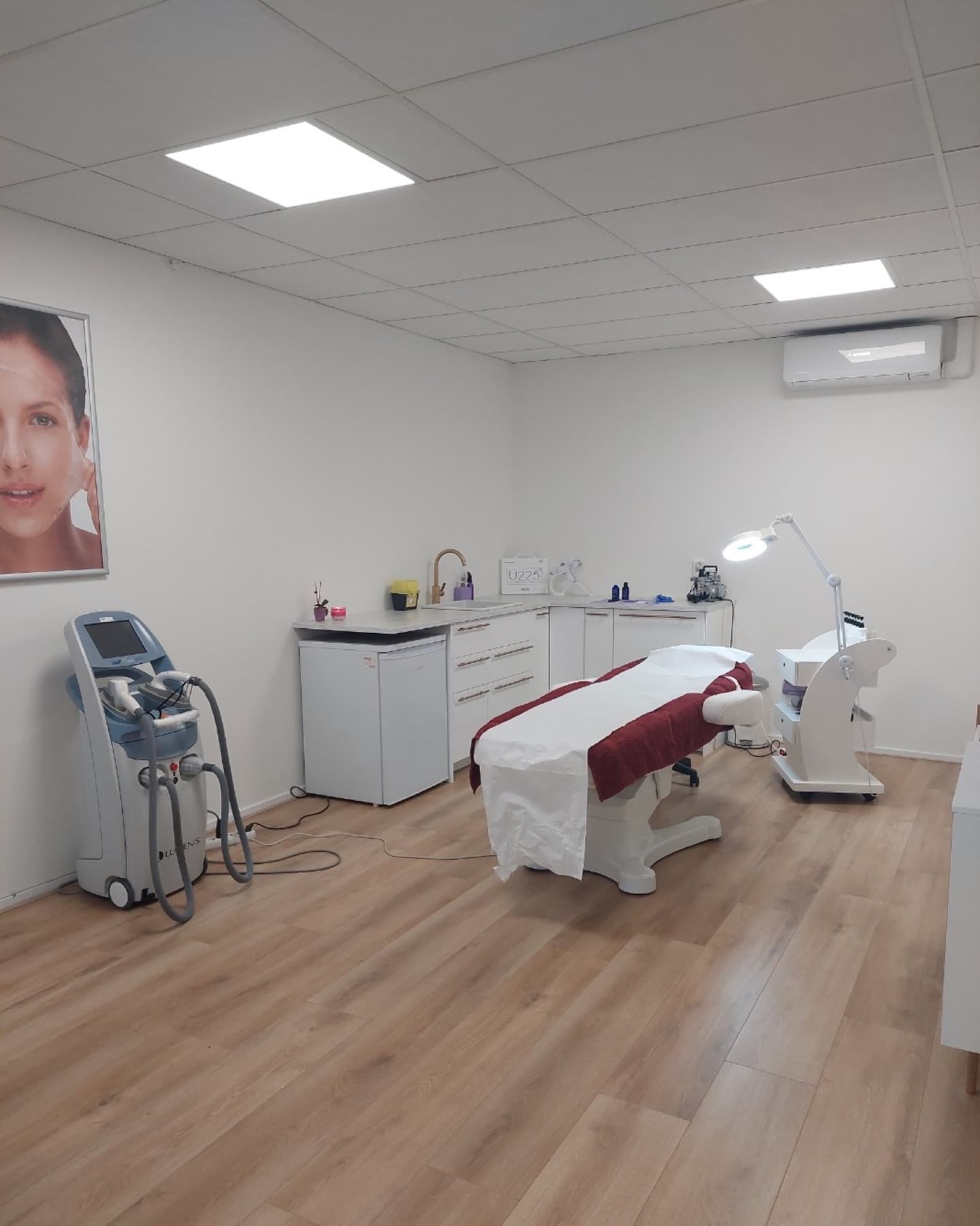 Behandelruimte bij Clinic De La Peau